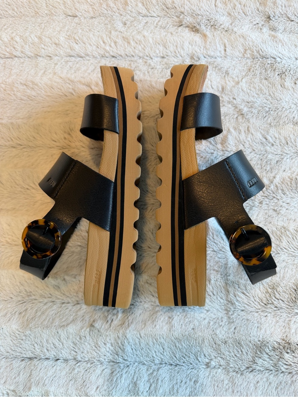 Reef Vista Hi Buckle - Picture 5 of 14